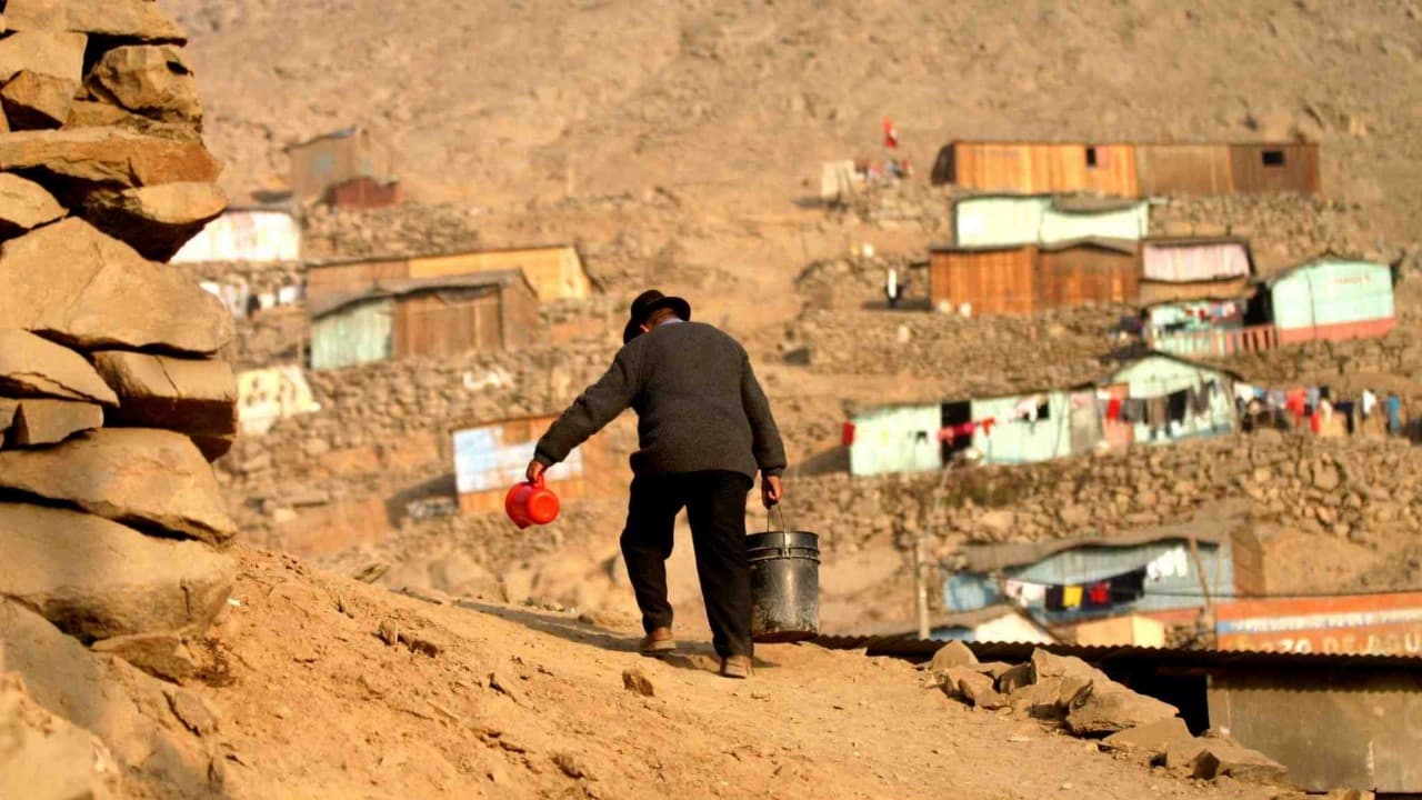 Tasa de pobreza en el Perú se dispara a 30,1 % por pandemia