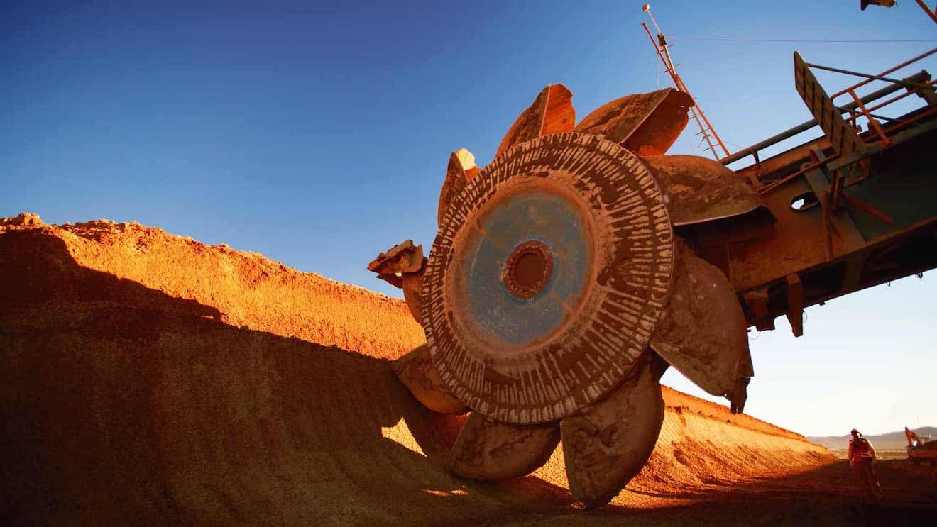 BHP espera invertir US$10.000 millones adicionales en Chile