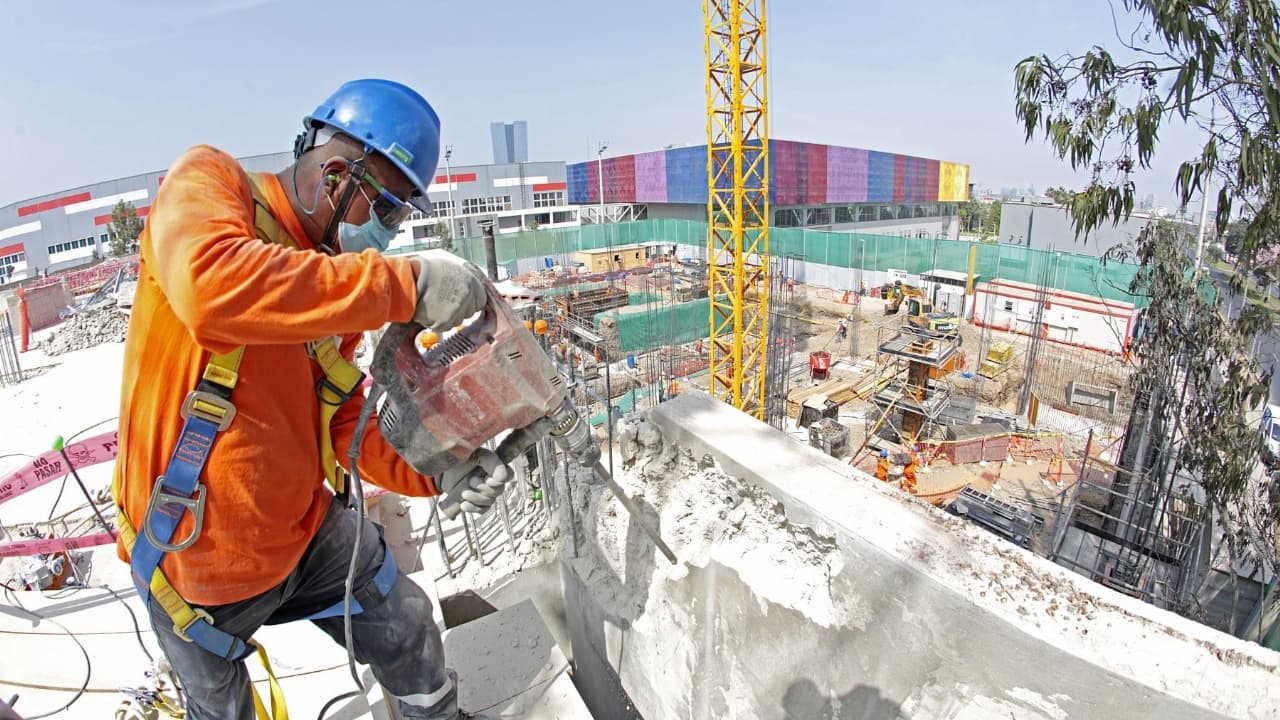 Inversión privada cerrará 2021 con un incremento de 34%, asegura MEF