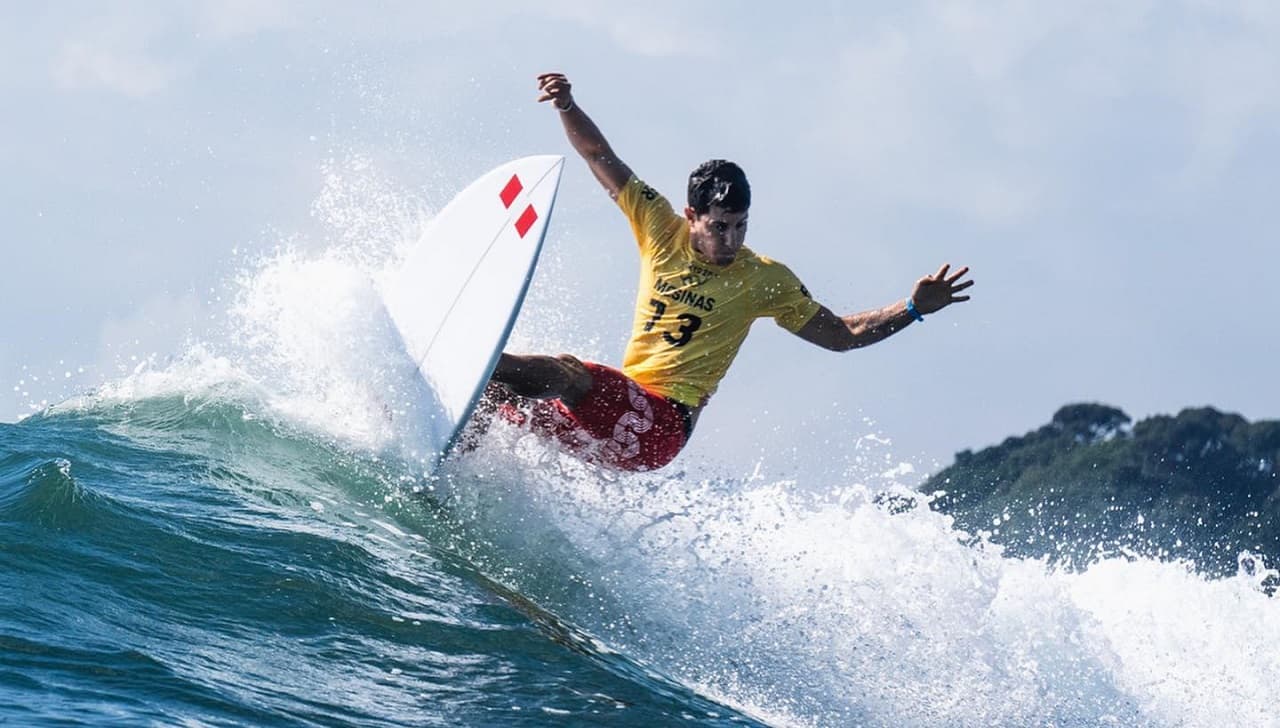 Lucca Mesinas, peruano que llega a la Liga Mundial de Surf