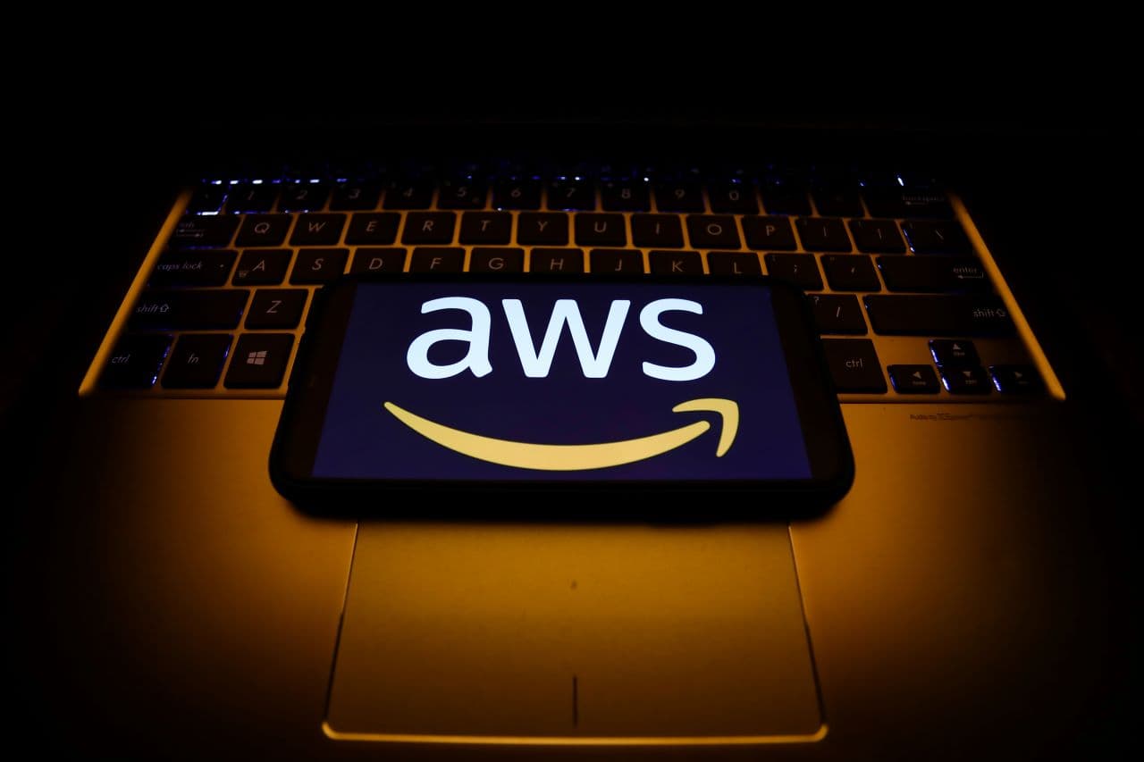 Amazon Web Services reporta problemas
