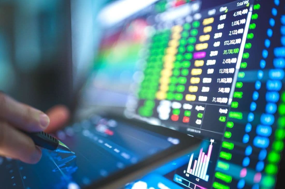 Qué es el ‘efecto enero’ y cómo aprovecharlo para ganar dinero