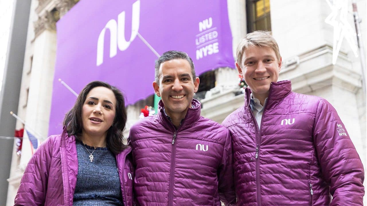 Fortuna de David Vélez, fundador de Nu, se redujo más de US$2.000 millones en el último año