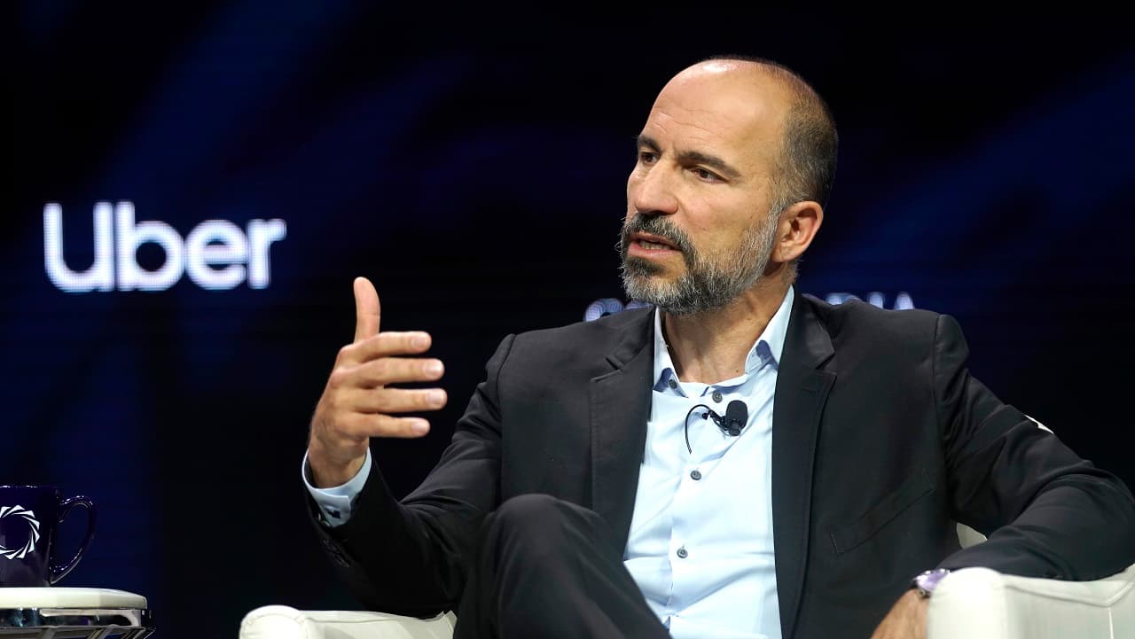 Uber busca vender participación en Didi y otras inversiones no estratégicas, dice CEO