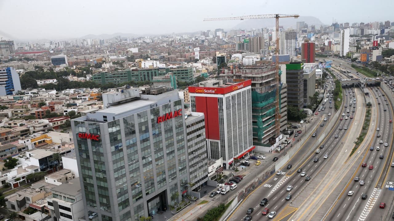 RECAUDACIÓN POR IMPUESTO A LA RENTA CRECIÓ 43,8% EN 2021