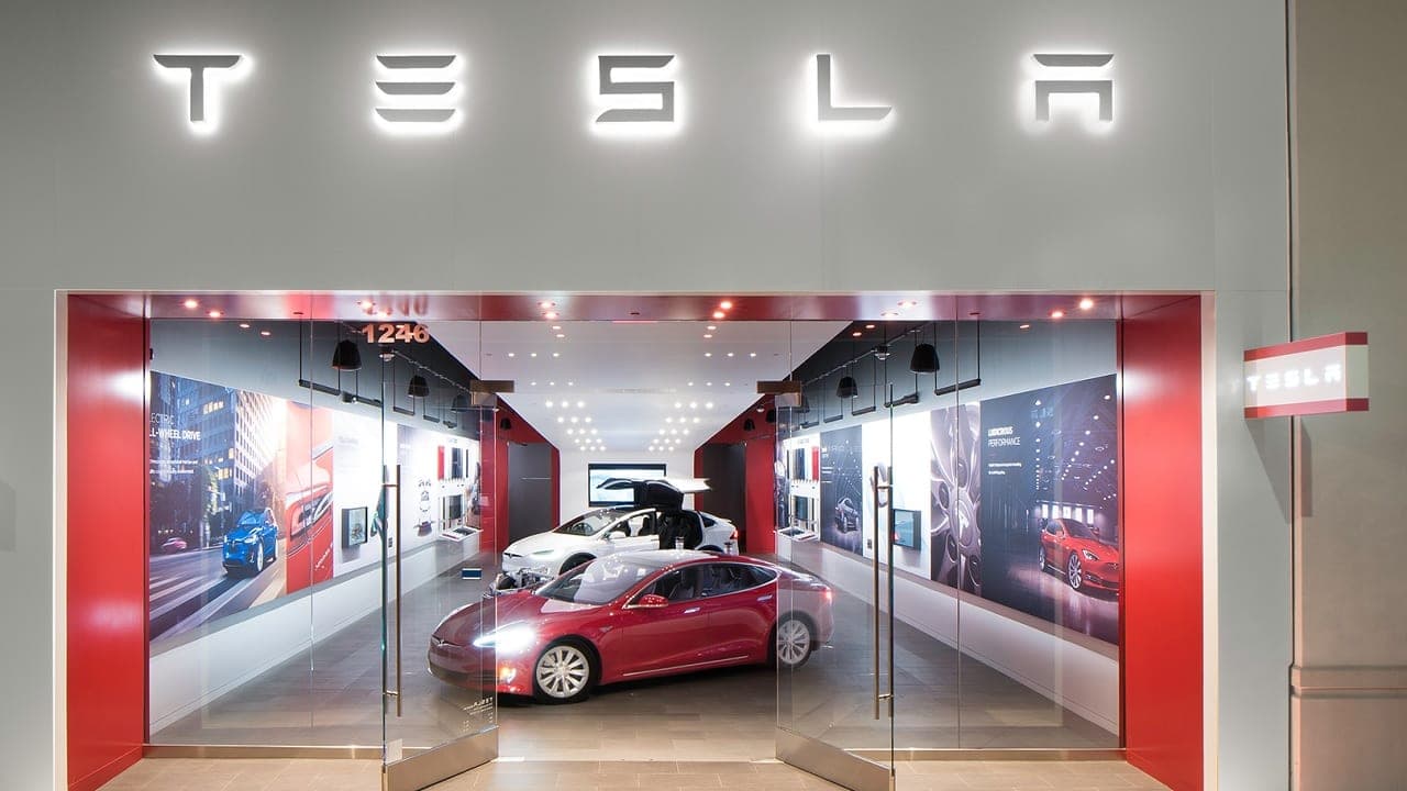 Tesla dice que entregó un récord de 936.172 vehículos eléctricos en 2021