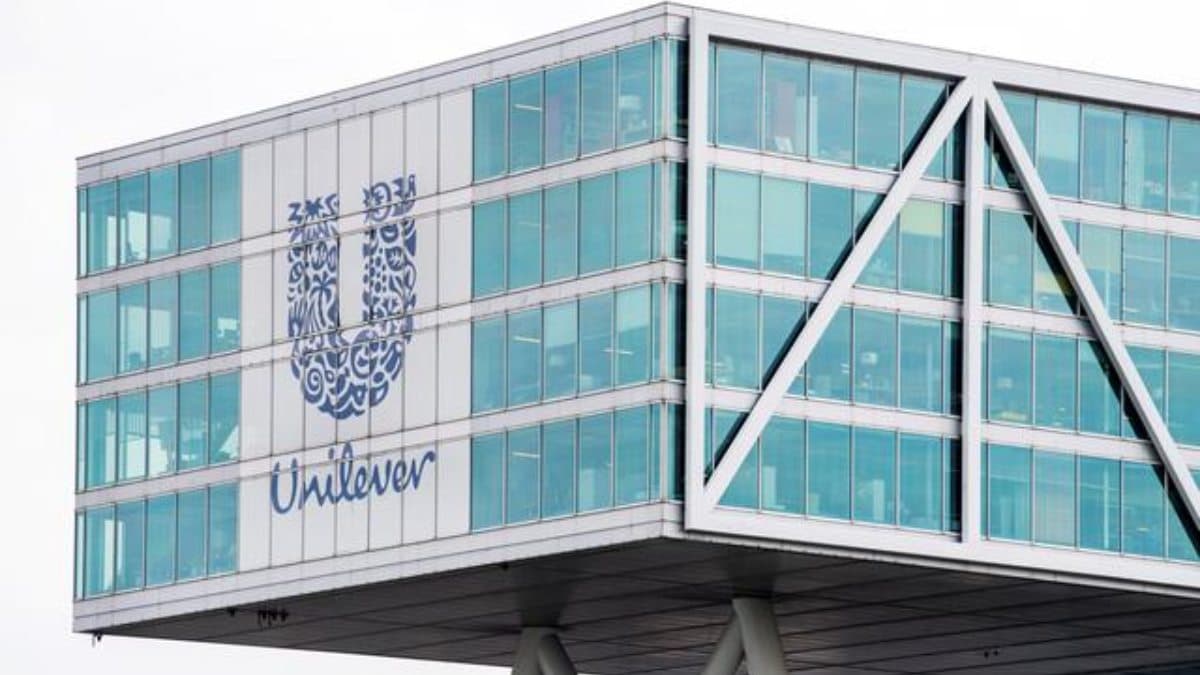Unilever afronta reestructuración y elimina 1.500 puestos de gerencia