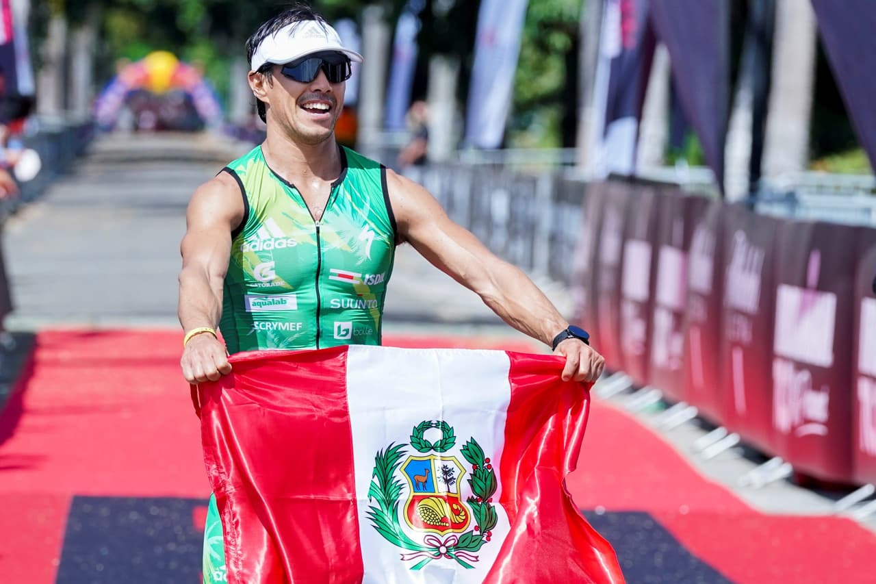 El peruano Ruiz y la francesa Riccoboni ganan el Ironman 70.3 de Panamá