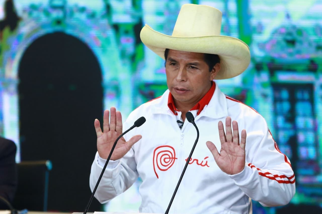 Empresaria investigada Karelim López atestigua e implica en caso de presunta corrupción al presidente Castillo