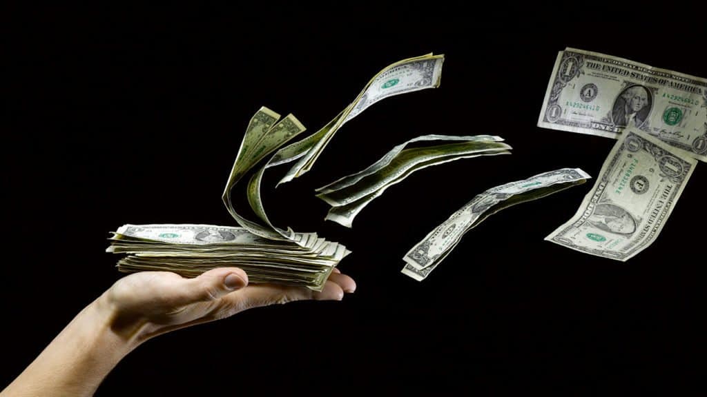 La deuda pública de EE.UU. supera por primera vez los US$30 billones