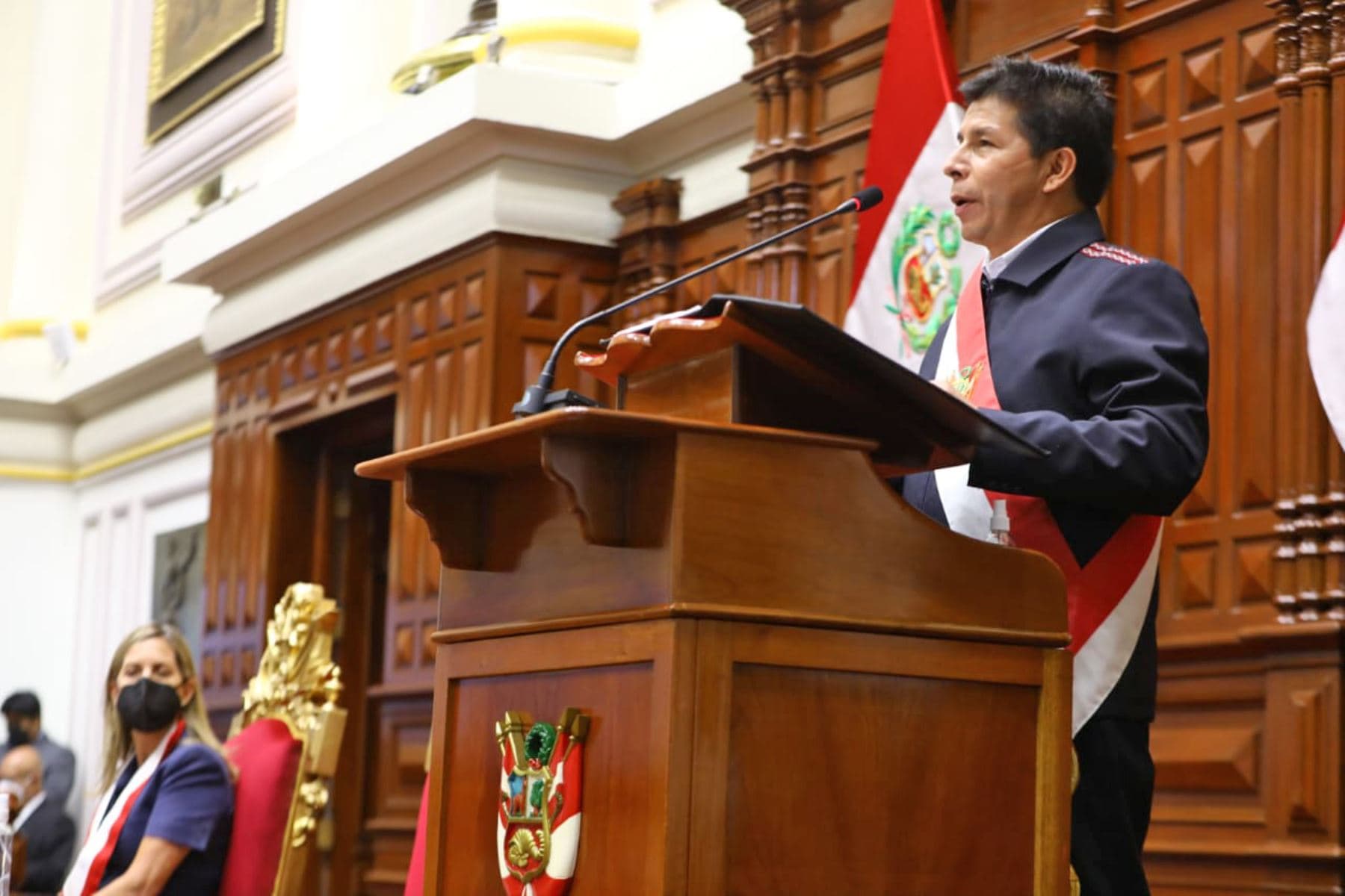 Pedro Castillo reconoció "errores" y "desaciertos" en su gestión