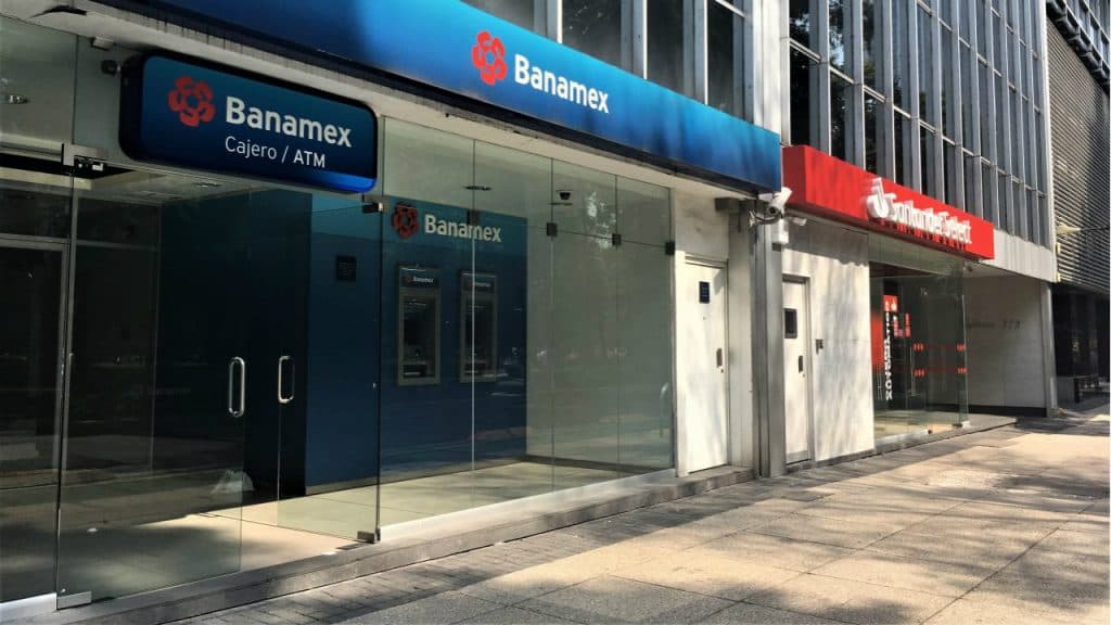 México: bancos cierran más de 1.000 sucursales