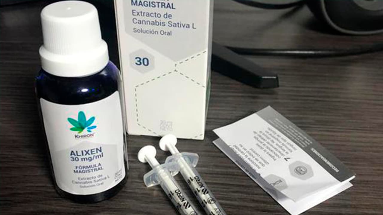 Khiron adquiere farmacéutica alemana para acelerar su expansión en Europa