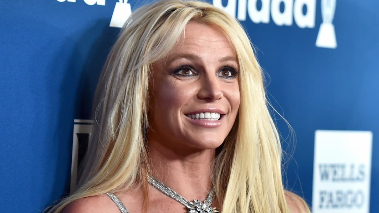 Britney Spears anuncia que está embarazada