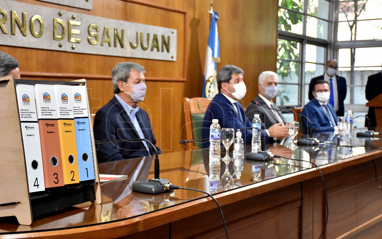 Argentina: millonario proyecto de cobre y oro de minera canadiense Josemaría logra aval ambiental