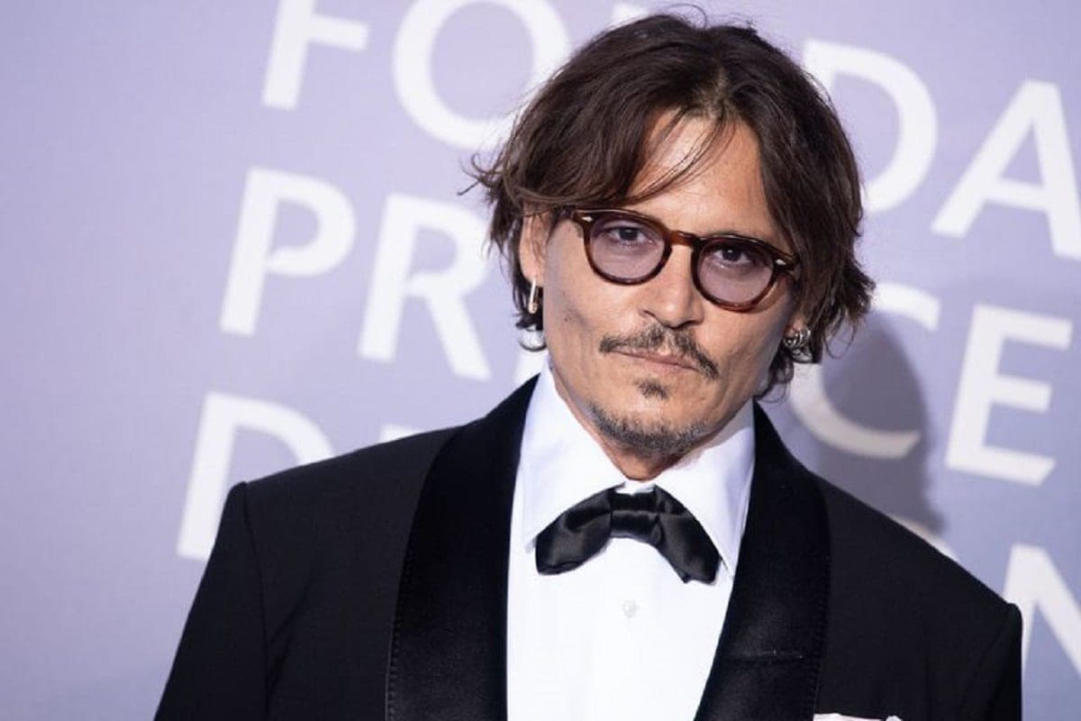 Johnny Depp insiste en que es él quien ha sido víctima de violencia doméstica