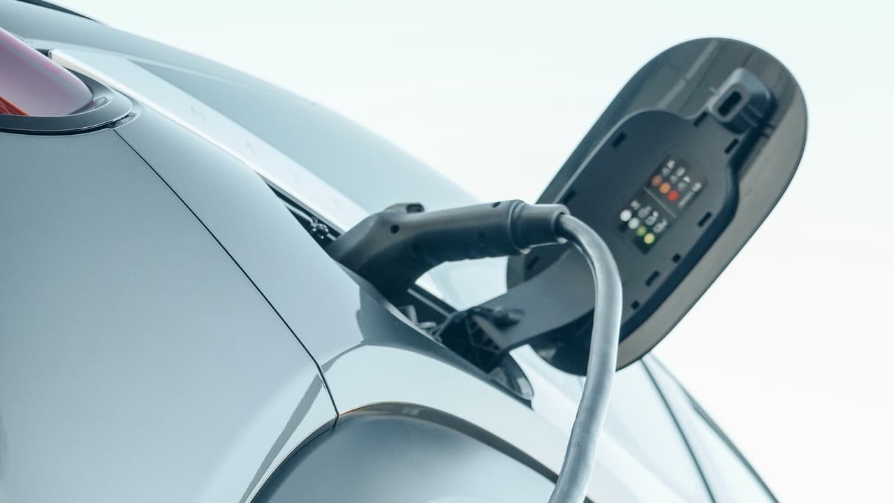 Brasil: ¿En qué consiste este ambicioso plan para acelerar el uso de automóviles eléctricos?
