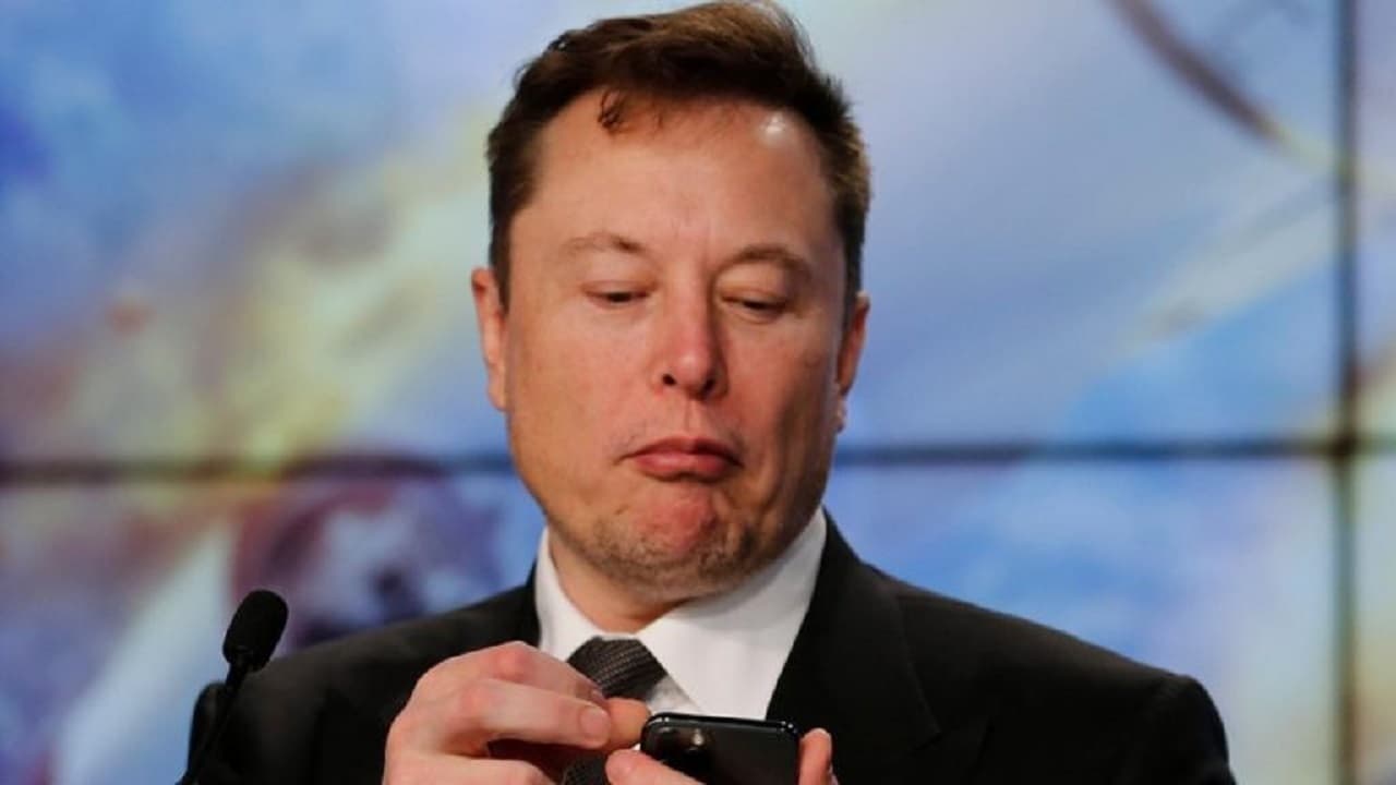Elon Musk invertiría hasta US$15.000 millones para sacar de la bolsa a Twitter
