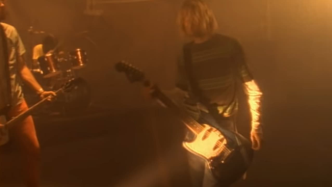 La guitarra azul de Kurt Cobain en el video de 'Smells Like Teen Spirit' de Nirvana se subastará