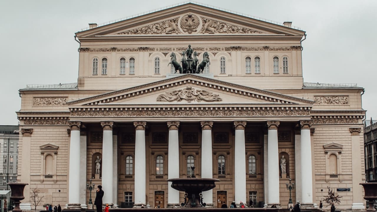 Rusia: teatro Bolshoi cancela espectáculos de directores contrarios a la guerra