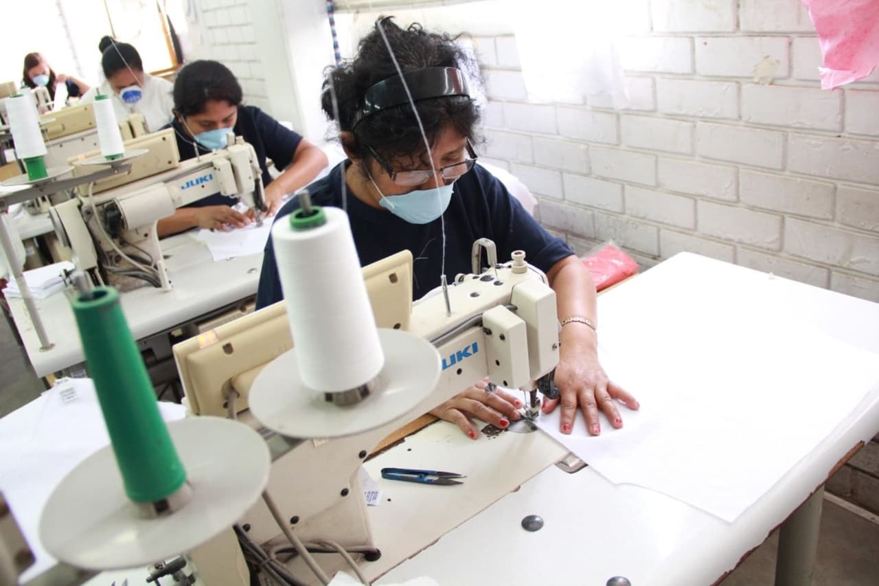 Estudio alerta de la escasa inserción laboral de los jóvenes iberoamericanos