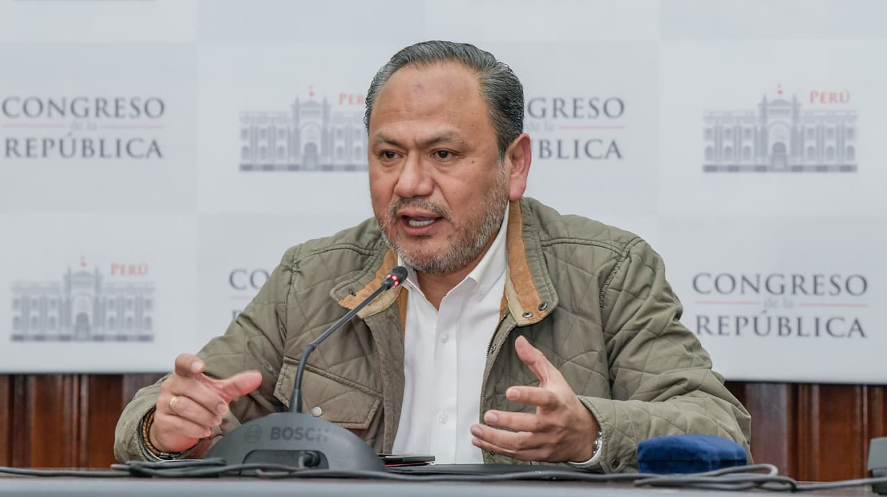 Fiscalía de Perú cita a exministro que dijo que Castillo obstruyó la Justicia