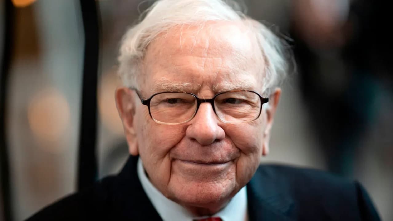 Warren Buffett vende 3.23 millones de acciones de este fabricante de autos