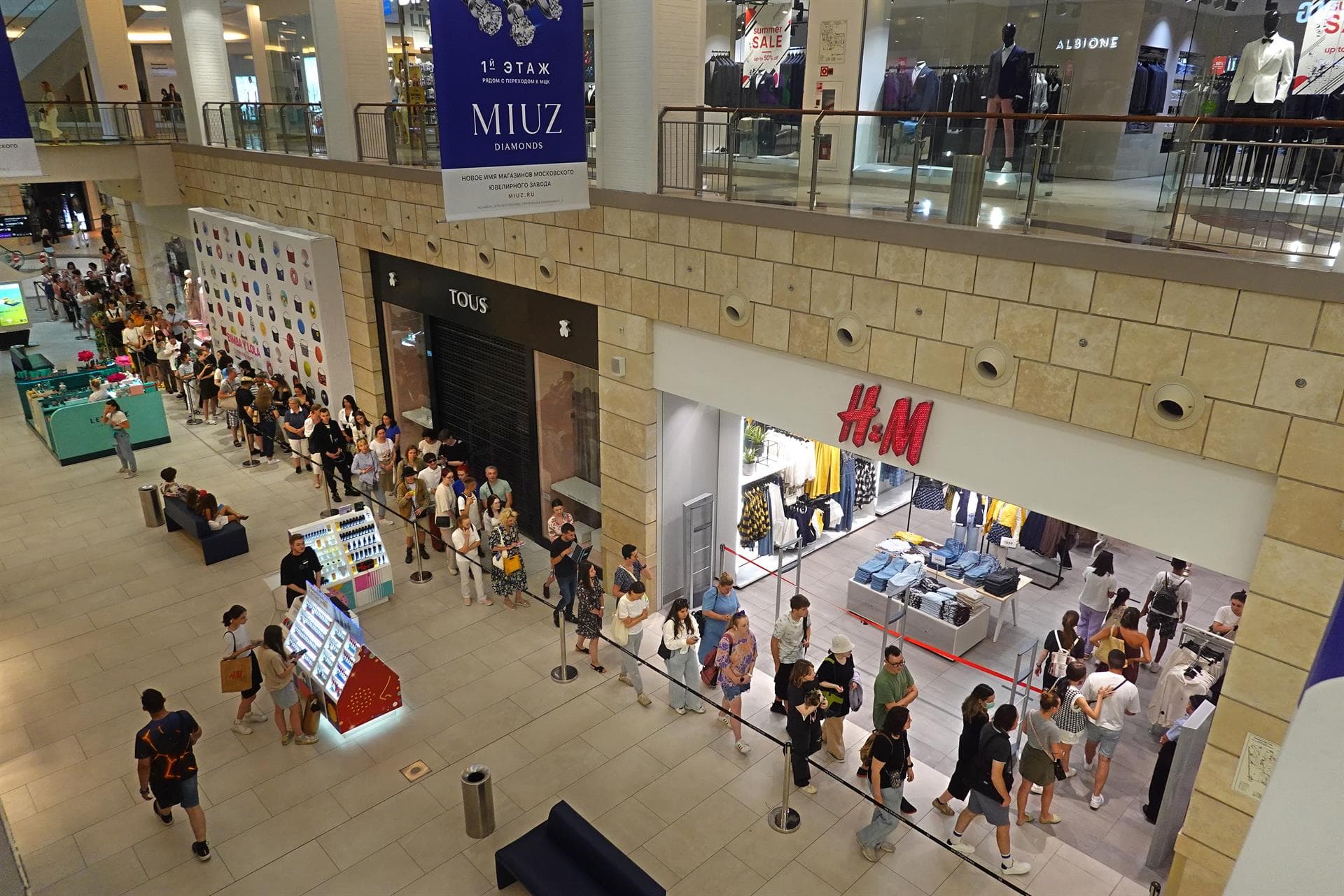 H&M abandona Rusia siguiendo a otras marcas globales como Nike y McDonald’s