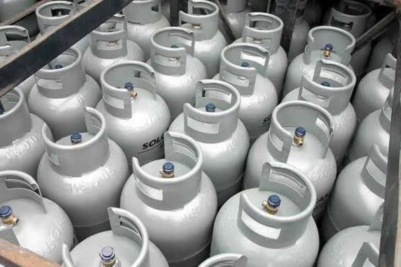 La italiana ENI compra el negocio de BP en Argelia para producir más gas