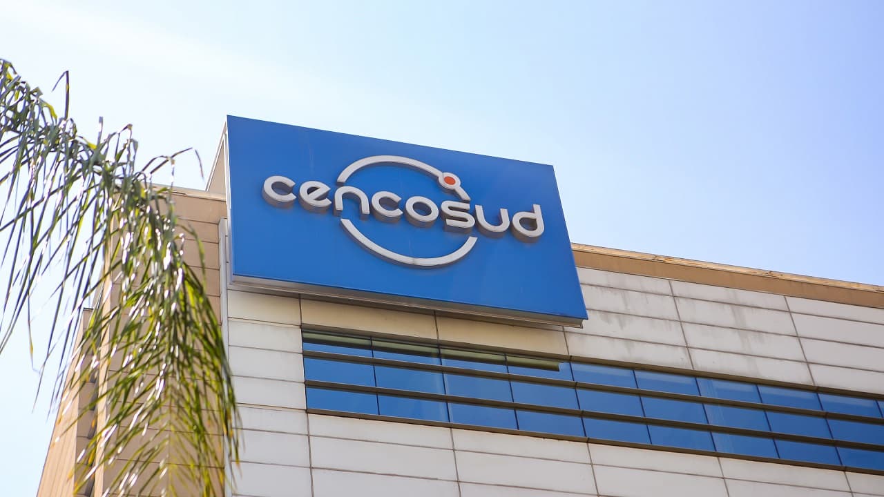 Ganancias de Cencosud cayeron durante el segundo semestre de 2022
