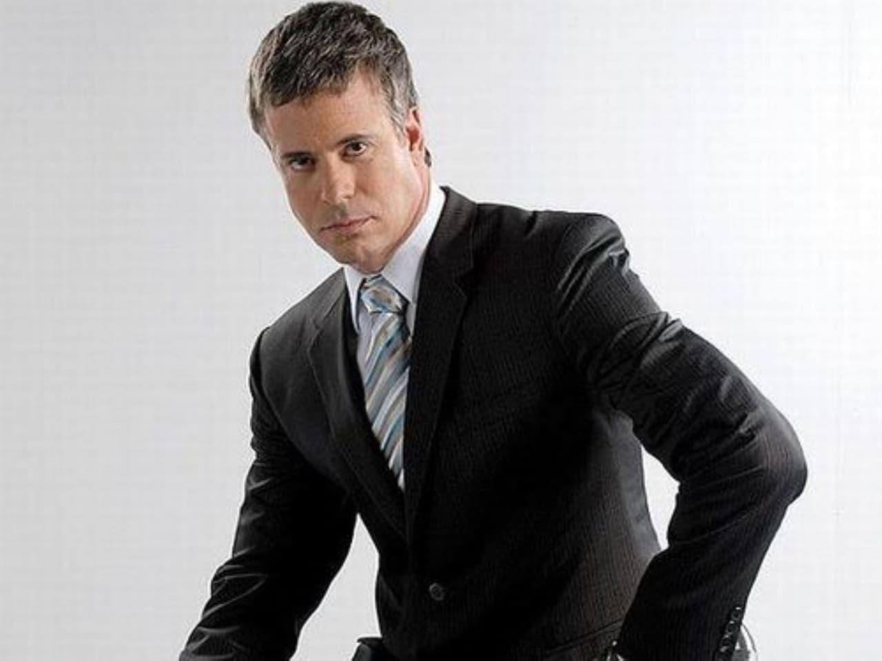 Falleció el actor y cantante Diego Bertie tras caer de un edificio en Lima