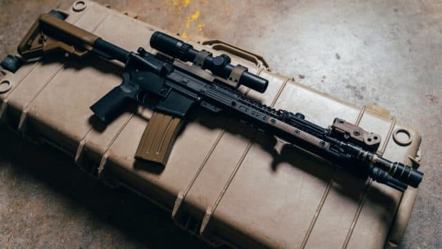 Exportación de armas en el mundo crece 25% en 10 años