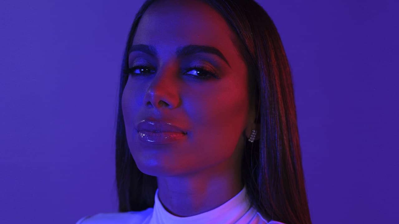 La cantante de pop brasileña Anitta deja el consejo de administración de la start-up Nubank