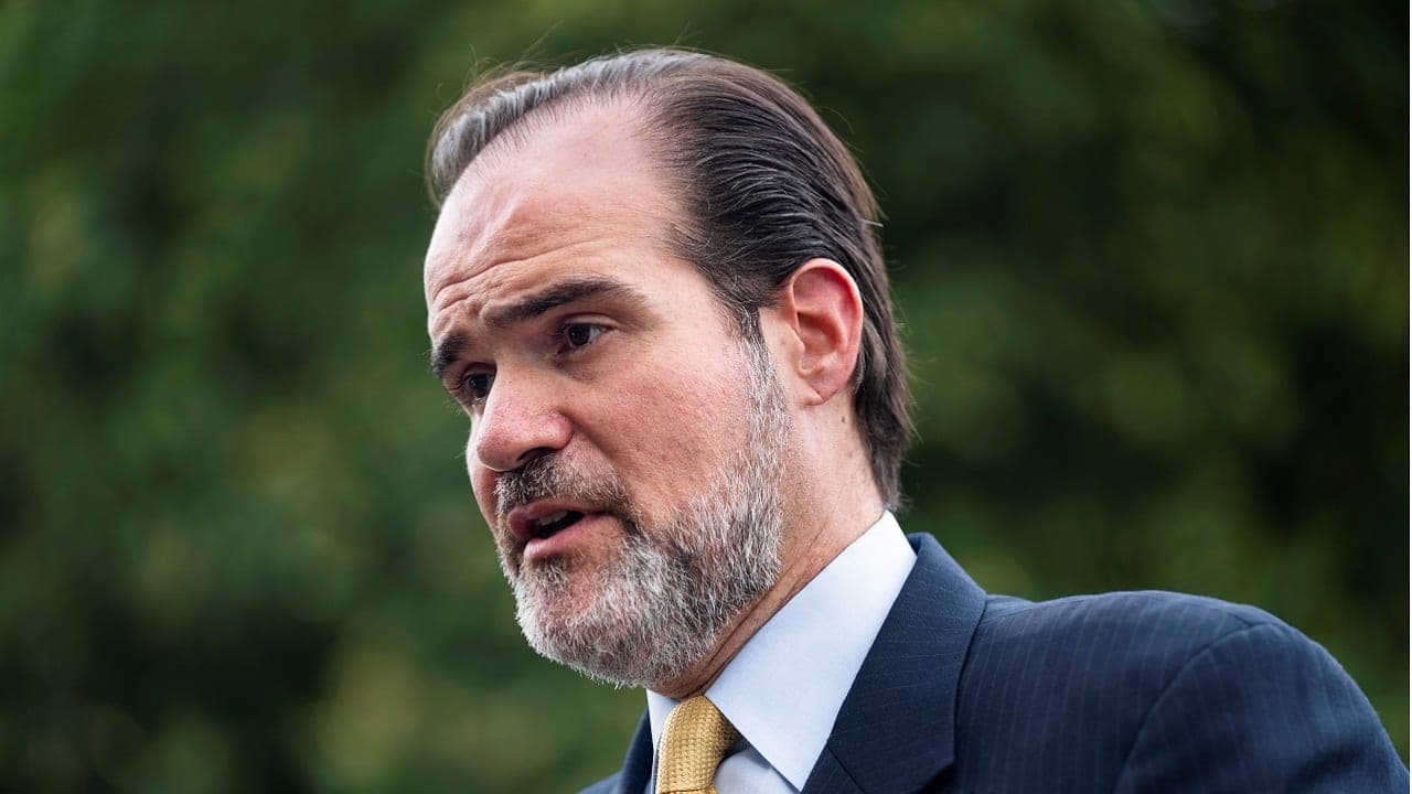Gobernadores del BID habrían destituido al presidente del organismo internacional
