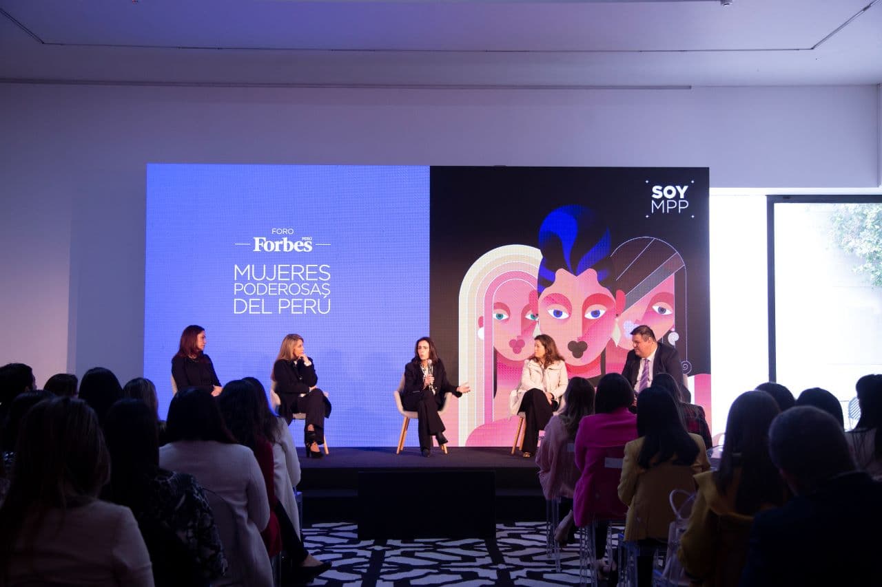 Foro Mujeres Poderosas 2022 | ¿Cómo ha evolucionado el acceso de las mujeres al mercado laboral en Perú?
