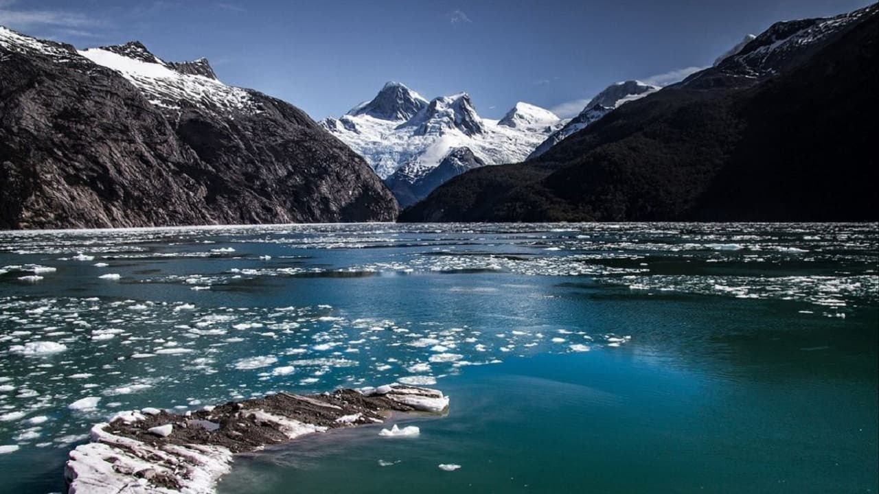 La cuenta del río Santa, en La Libertad, es la más expuesta en Perú, según el estudio de riesgos de inundación causadas por lagos glaciares. Un total de 1,2 millones de personas podrían ser afectadas. El estudio fue realizado por científicos de la Universidad de Newcastle, quienes evaluaron 1.089 cuencas de lagos glaciares de todo el mundo. También determinaron las áreas prioritarias par mitigarlos.