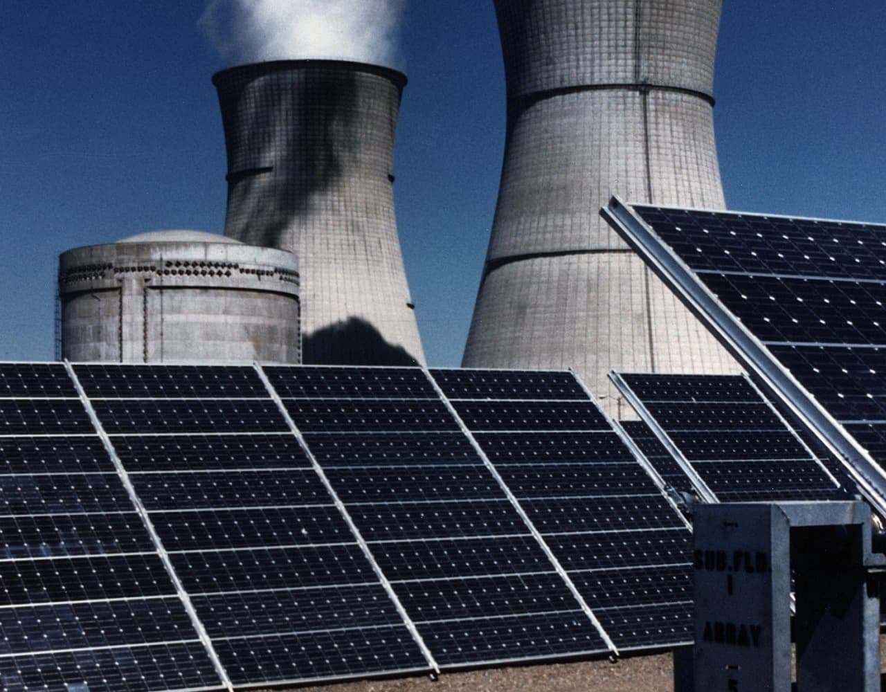 ¡Buena noticia! El avance de las energías renovables está desacelerando las emisiones de CO2, según la AIE