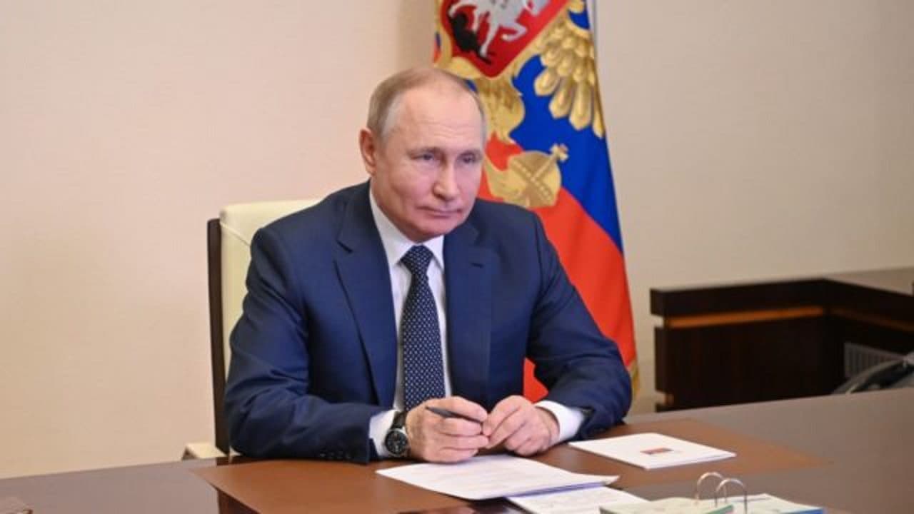 Putin dice que 50.000 soldados rusos movilizados ya son parte de unidades de combate