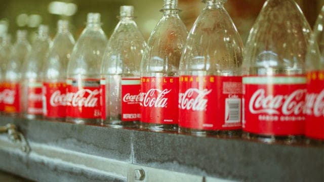 Utilidad neta de Arca Continental crece 25% en tercer trimestre