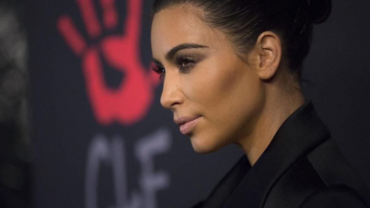 Multa millonaria para Kim Kardashian por anuncio ilegal de criptomonedas