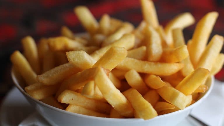 Conoce al robot que prepara las papas fritas ‘más rápidas’ del mundo