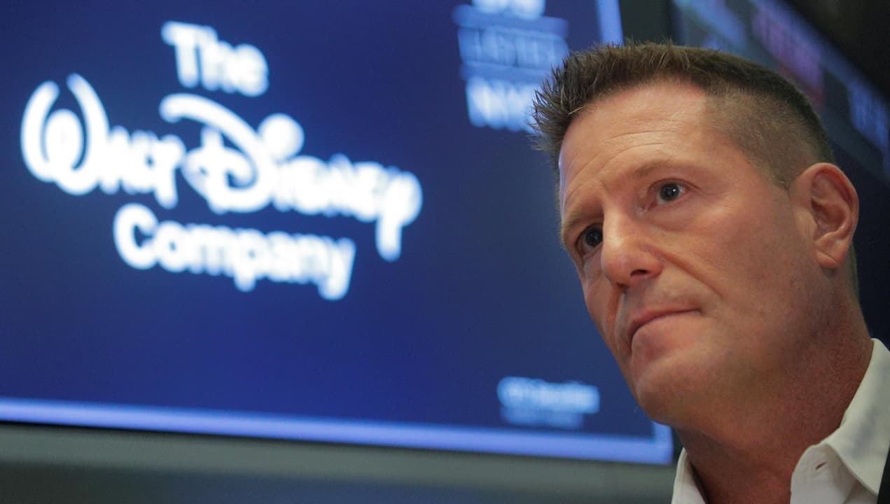 Disney limita contratación de empleados y los viajes de sus ejecutivos