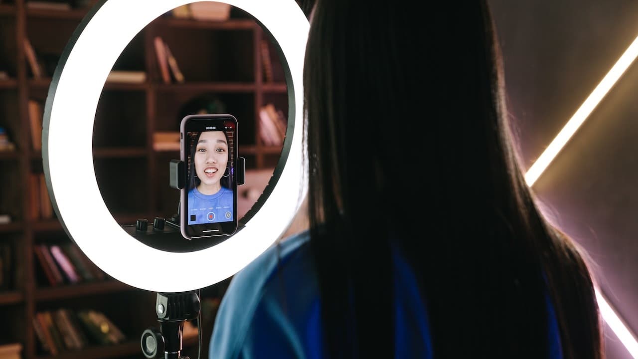 Cuánto dinero gastan las empresas en influencers en Perú