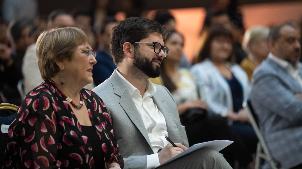 Partidos políticos alcanzaron acuerdo para nuevo proceso constituyente en Chile