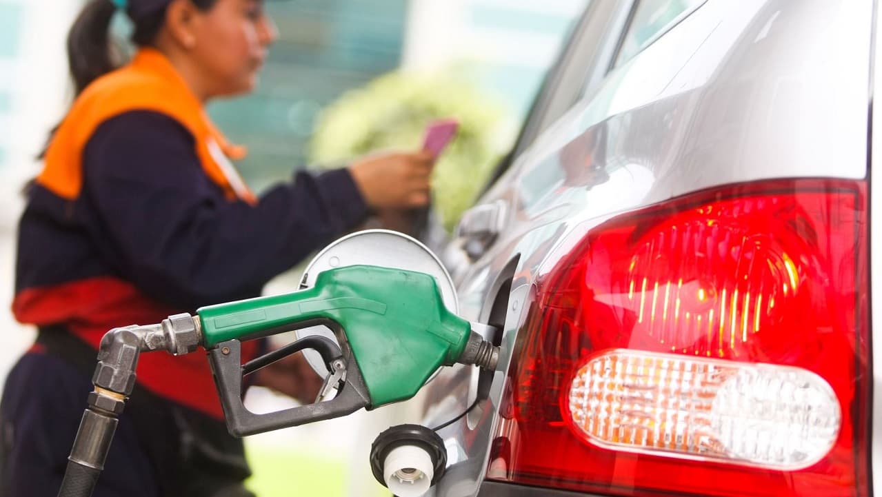 Cusco, Puno y Madre de Dios se quedan sin combustibles por bloqueos de vías en Perú