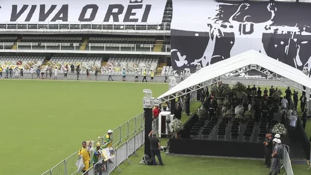 Fotogalería: Dan último adiós al ‘rey’ Pelé