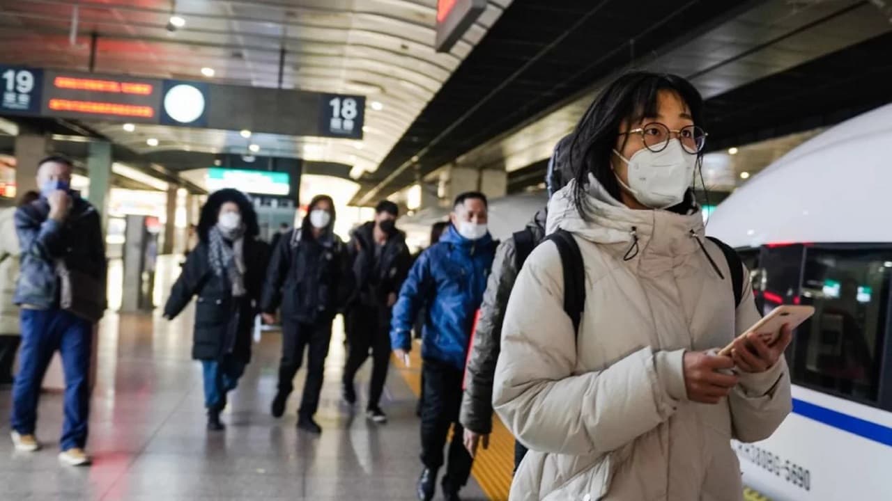 La "gran migración" china comienza a la sombra de COVID