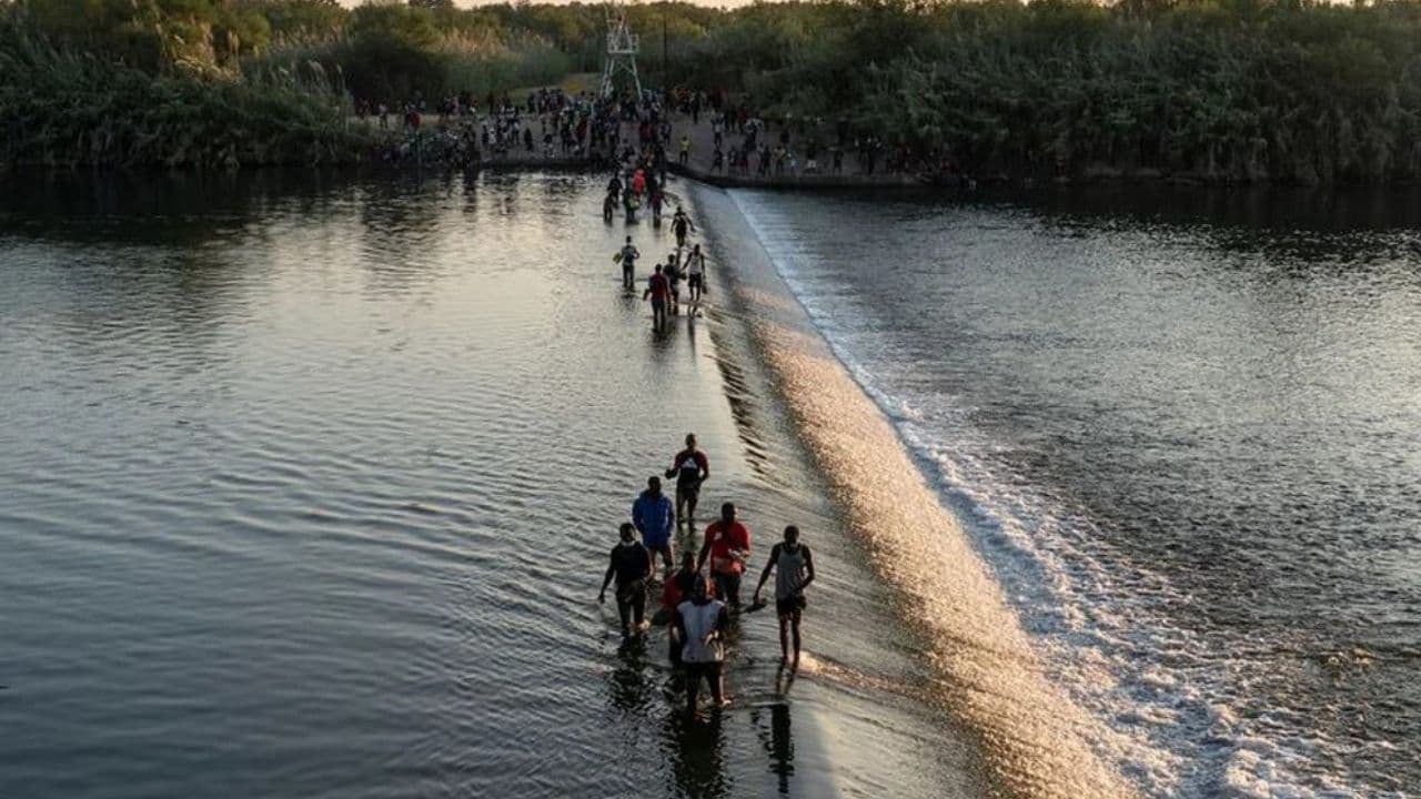Estados Unidos creará centros en Colombia y Guatemala para tramitar casos de migrantes