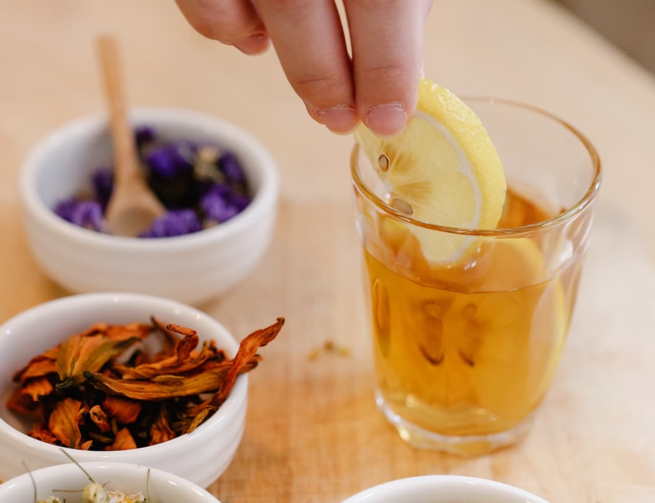 Seis plantas para preparar infusiones antiestrés