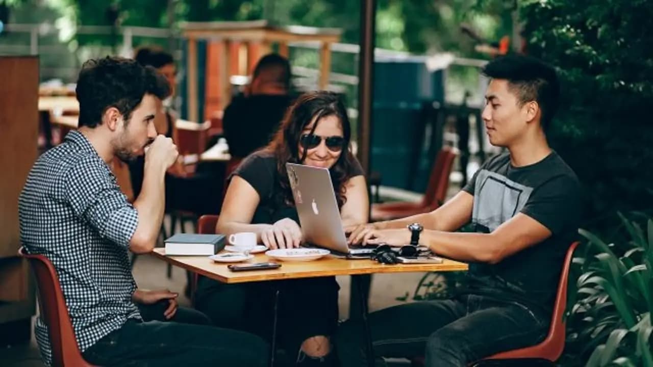 Emprendedores. Foto vía Pexels.